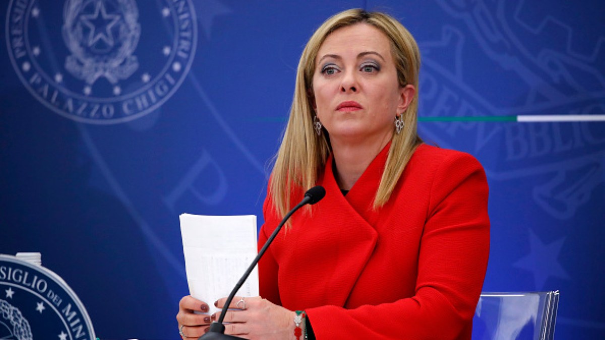 يديعوت أحرنوت: فضيحة تجسس تهز إيطاليا وشبهات حول تورط الموساد