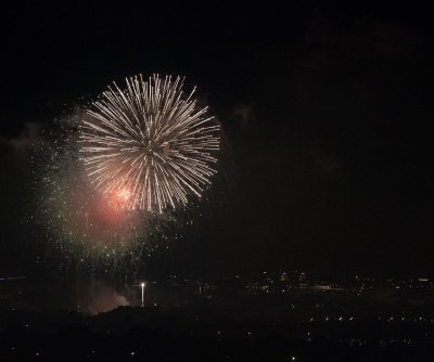 3 dead, dozens injured in New Year’s fireworks explosion in Hawaii