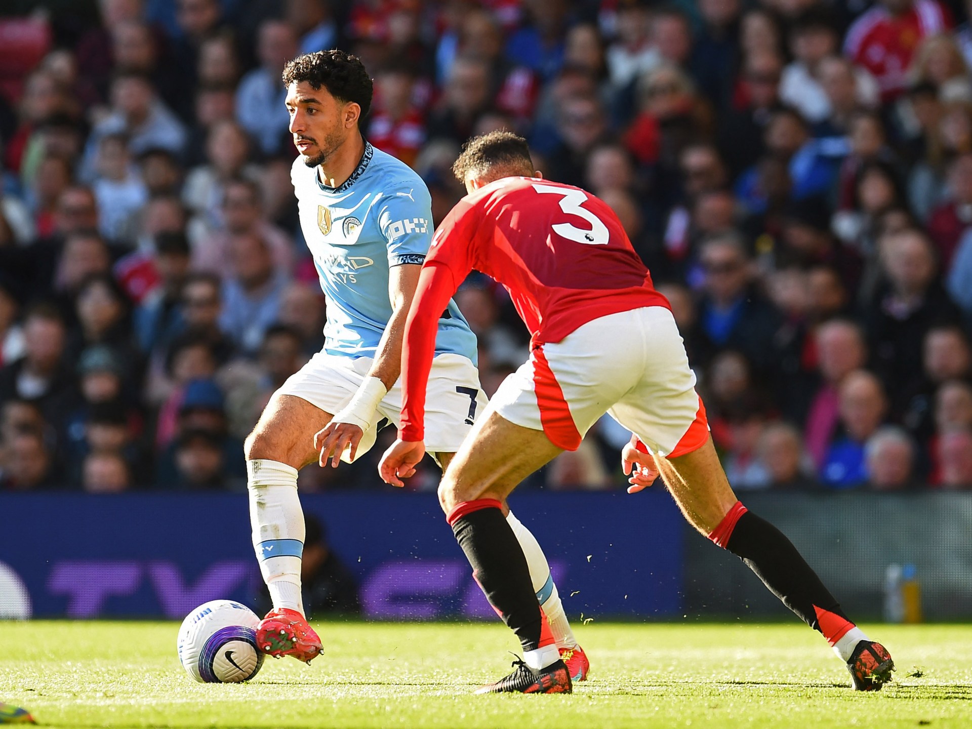 Manchester United vs Man City derby: Teams play out a goalless draw