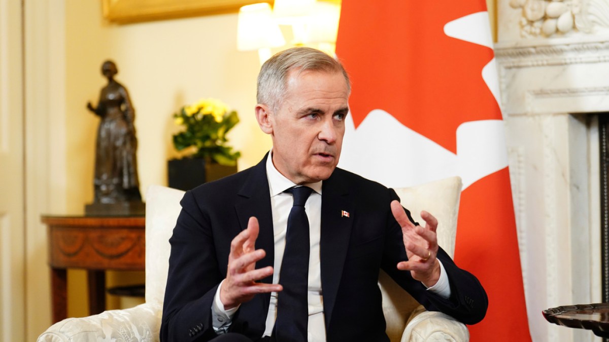 Donald Trump speaks with Canada’s Mark Carney amid trade tensions