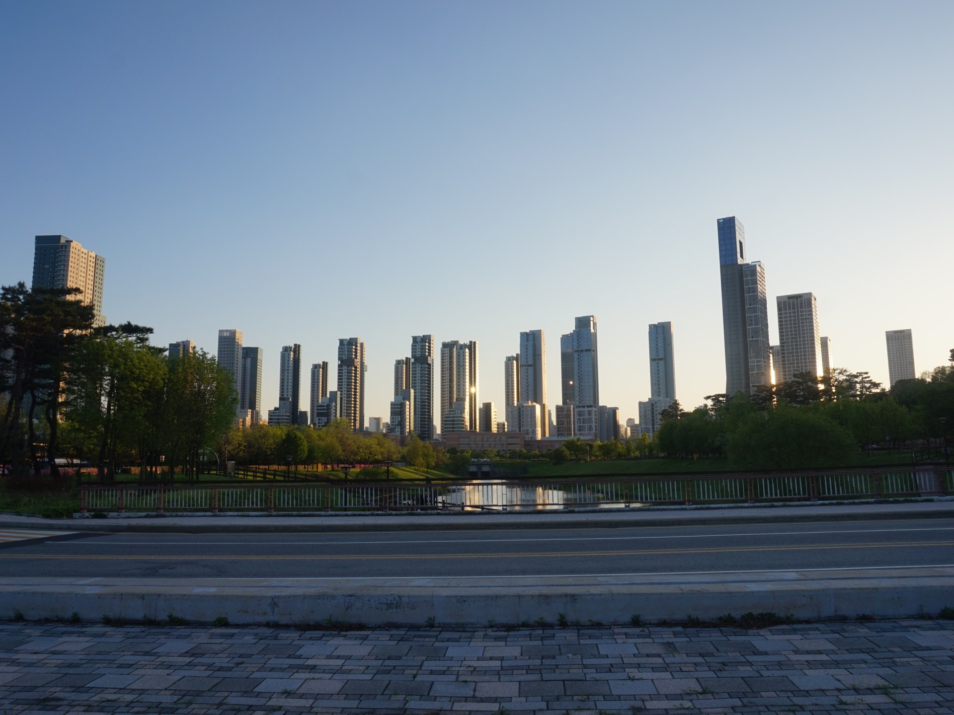 South Korea’s presidential favourite has plans for new ‘de facto’ capital