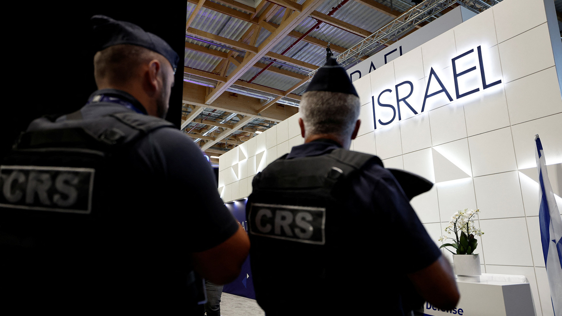 France shuts down 4 Israeli weapon stands at Paris Airshow