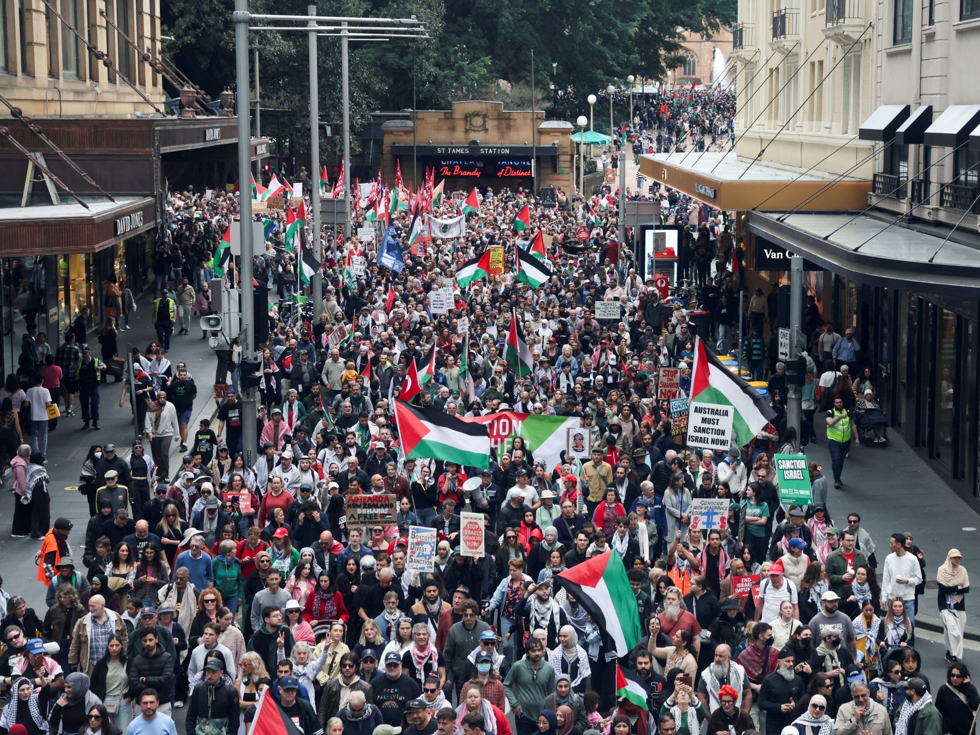 Tens of thousands march across world in support of Palestinians in Gaza