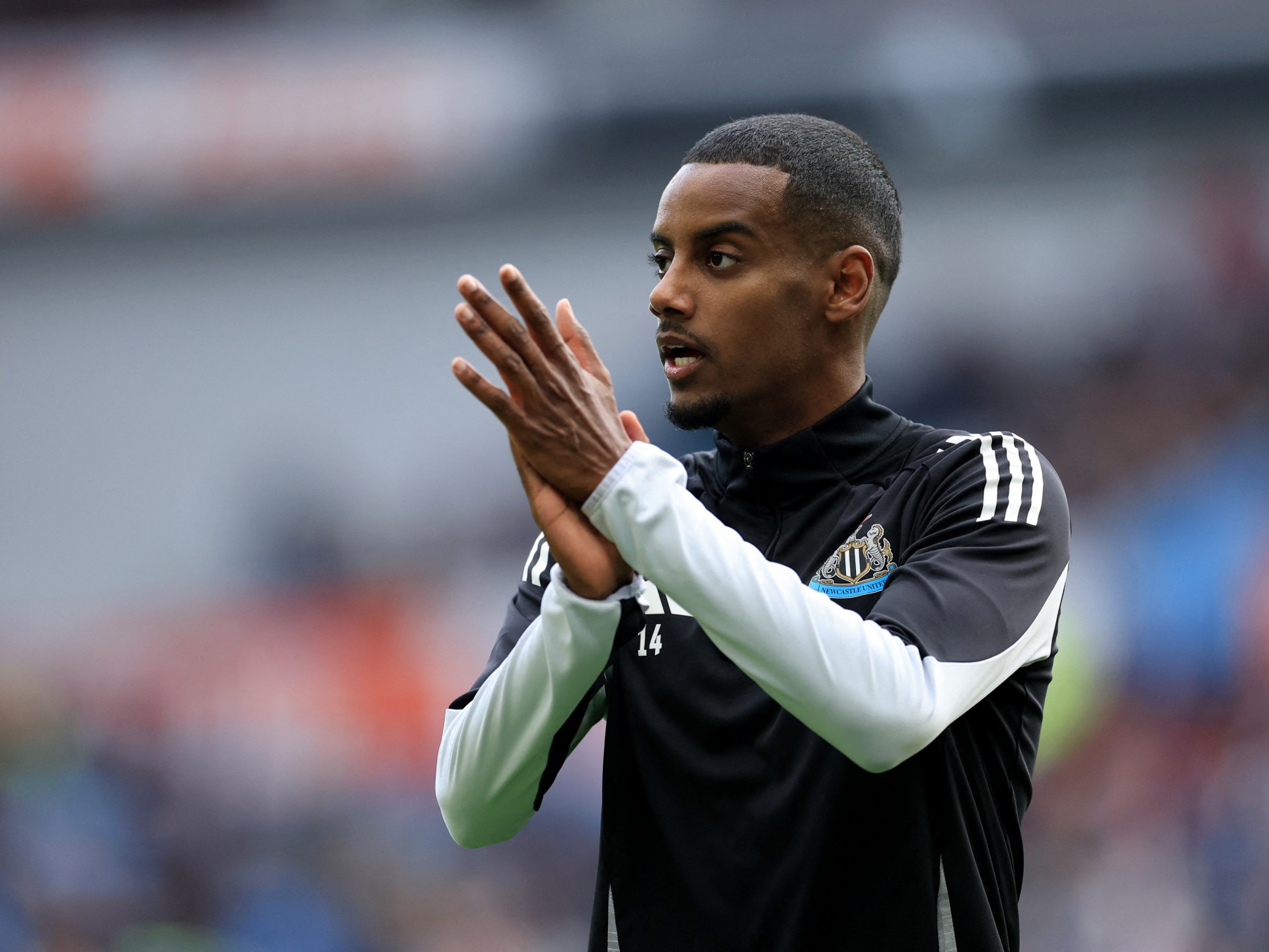 Isak has Newcastle future but won’t play against Liverpool