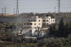 Israel to advance plans for 9,000 houses in occupied East Jerusalem