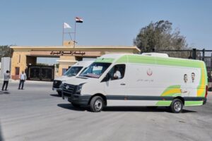 Israel accused of ‘manoeuvring’ as it says Gaza crossing open one way only