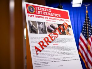 US judge orders DC pipe bomb suspect to remain in custody ahead of trial