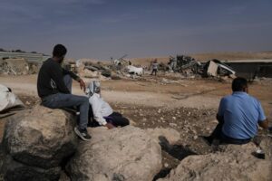 Israeli army, settlers attack Palestinians in Hebron area of West Bank