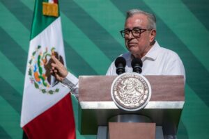 US charges Sinaloa state governor, 9 others over Mexican drug cartel links