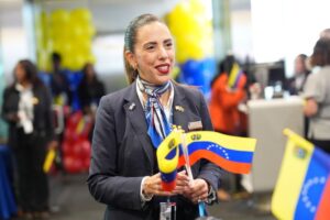 First US-Venezuela flight lands in Caracas after seven-year suspension