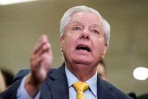 Trump backs Pakistan as Iran mediator after criticism from Lindsey Graham