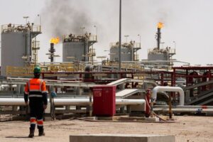 Why has the US sanctioned Iraq’s deputy oil minister for helping Iran?