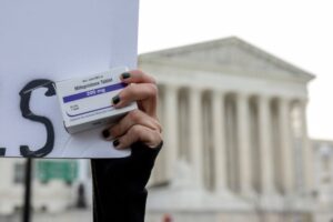 US Supreme Court temporarily lifts ban on abortion pill mail delivery