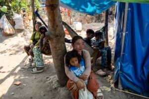 Cambodians struggle with displaced lives amid tense ceasefire with Thailand