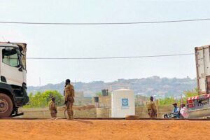 Al-Qaeda-linked fighters storm Mali prison, block food supplies to Bamako