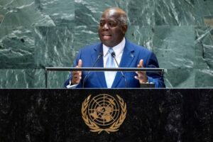 Voters head to the polls in the Bahamas for high-stakes snap election