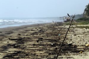 Venezuela hits out at Trinidad and Tobago in oil spill spat
