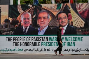 Iran’s president lands in Pakistan after crucial talks with US
