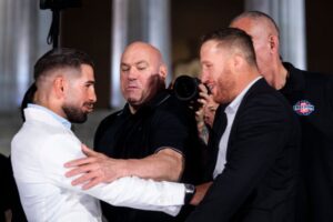 Topuria shoves Gaethje by Lincoln Memorial ahead of White House UFC event