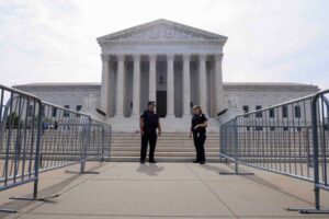 US Supreme Court rules against Trump order to end birthright citizenship