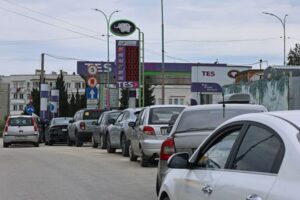 Ukrainian drones strike Sevastopol museum and key Russian oil refineries