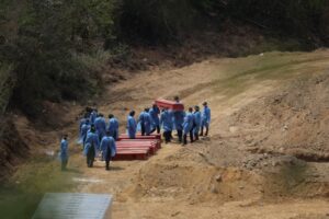 Venezuela earthquakes death toll jumps to more than 3,500