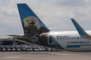 US summer travel slumps under rising fares and fuel expenses