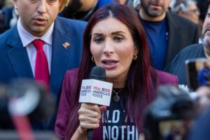Ukraine’s Zelenskyy meets with far-right US activist Laura Loomer