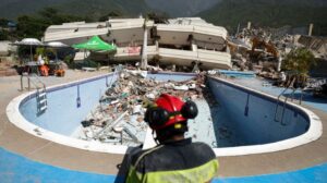 ‘A war zone’: Venezuela aid workers fear health crisis after earthquakes