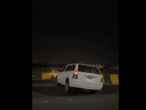 Accident on Kuwait motorway as Iranian missiles fly overhead