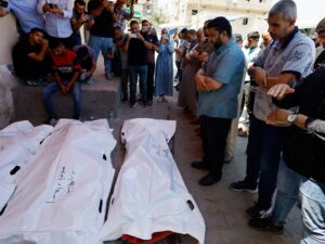 Israeli air attack on Gaza apartment kills family of three